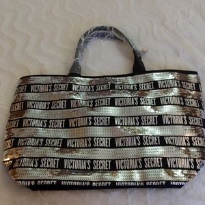 Victoria's Secret Weekend Getaway Bag